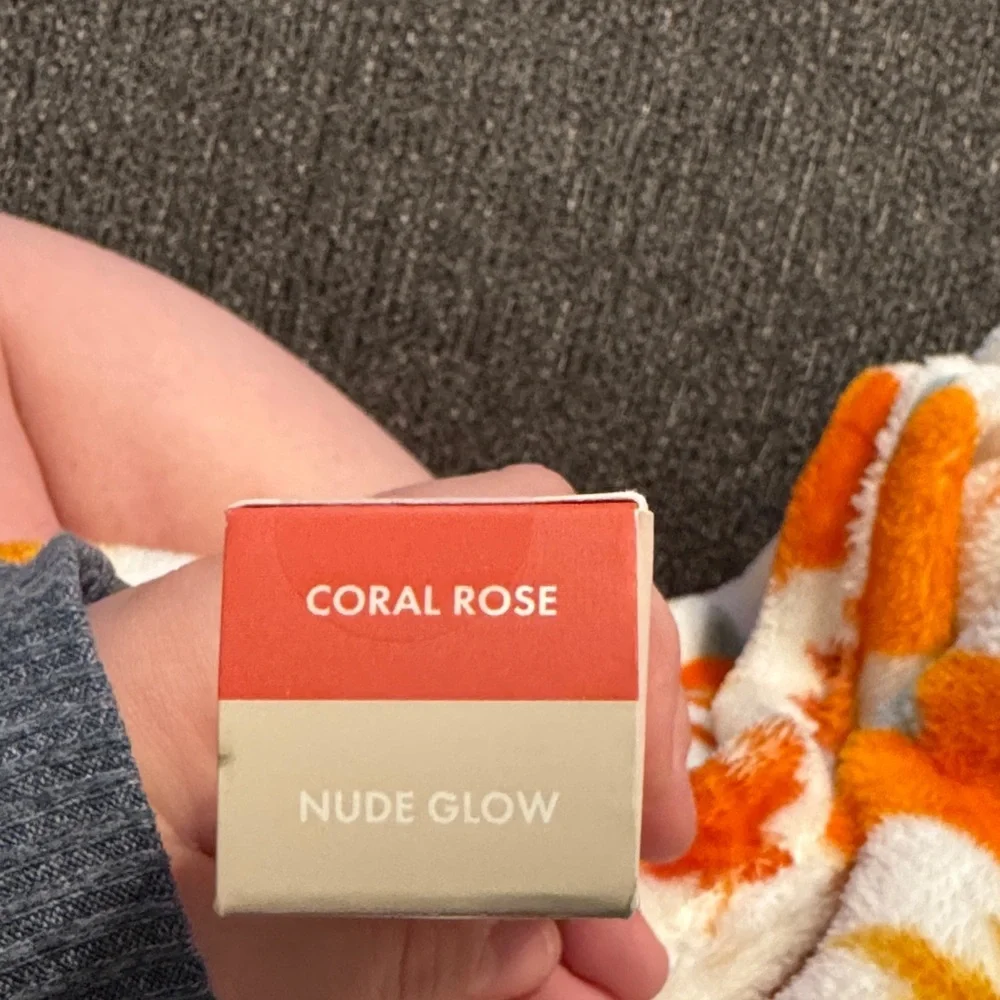 Wander Beauty On-The-Glow Blush and Illuminator